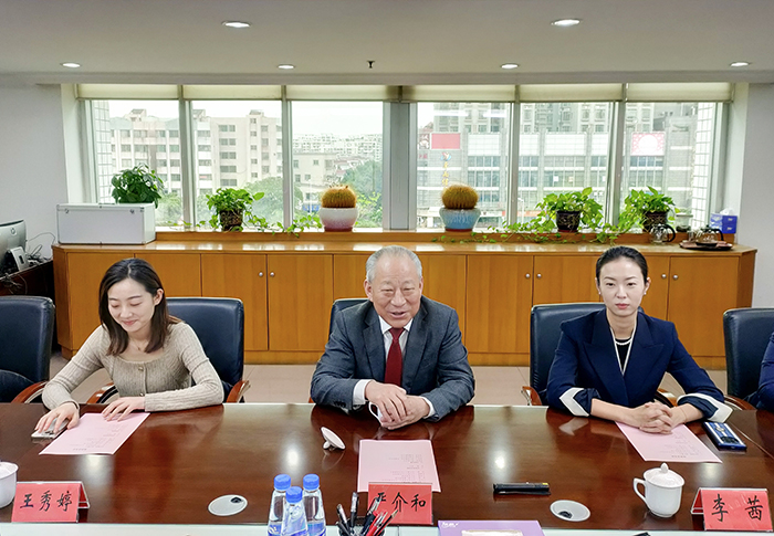 1670216001164030880.jpg 嚴(yán)介和理事長應(yīng)邀同廣東省中山市石岐街道黨工委書記勞國南會(huì)談1.jpg