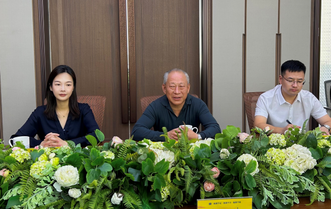 1684128718480050246.png 同海南省臨高縣委書記文斌會(huì)談1.png